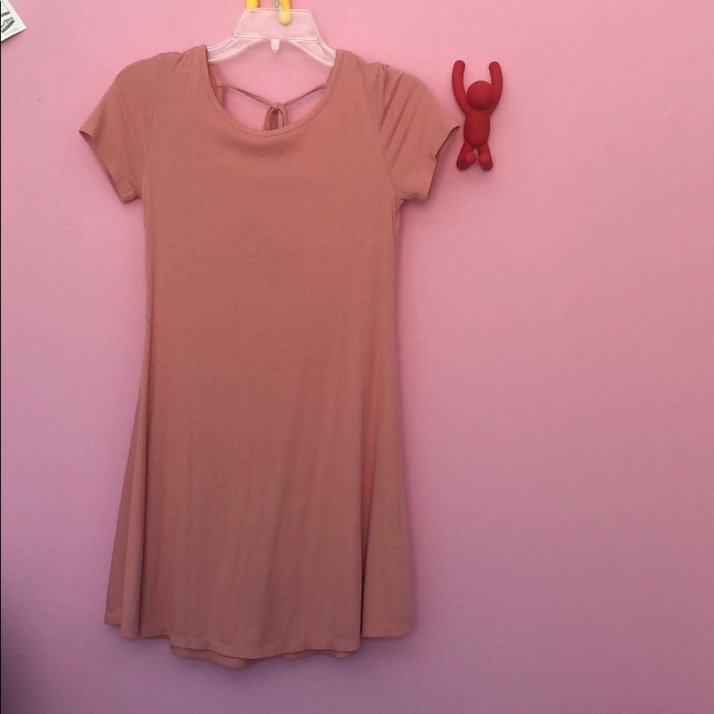 Forever 21 Blush tie-back t-shirt dress